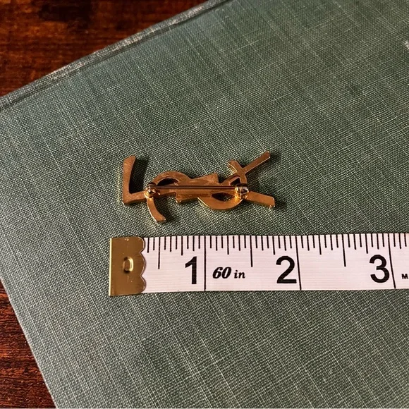 Vintage Yves Saint Laurent Gold Brooch Pin - Picture 3 of 3